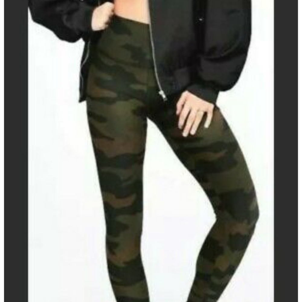 VS PINK camo ultimate high waisted leggings size small camouflage yoga pants​​​ - Picture 6 of 7